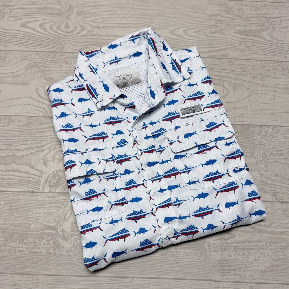 Ocean & Coast Boy's Fishing Shirt Youth Large Red White And Blue Fish